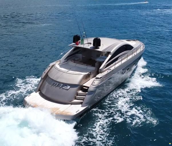 Pershing 58