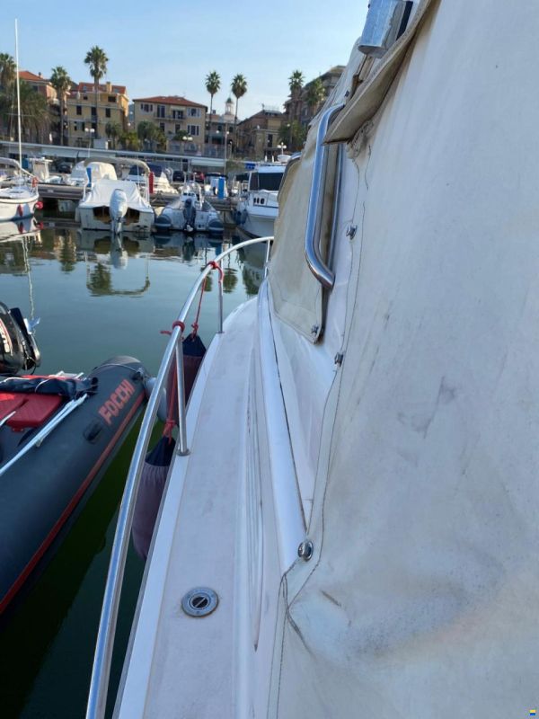 Portofino Marine 750 Spider