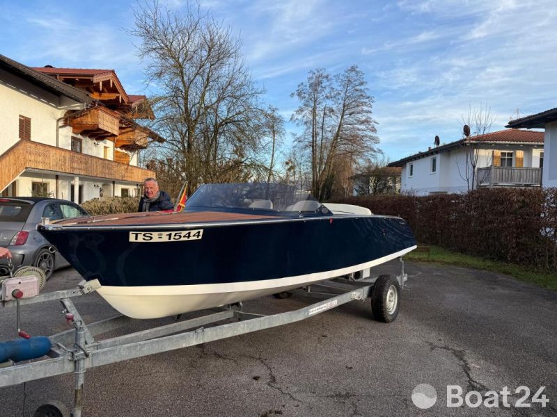 Frauscher Valencia 560