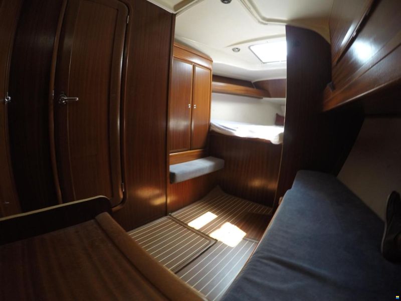Bavaria Cruiser 42