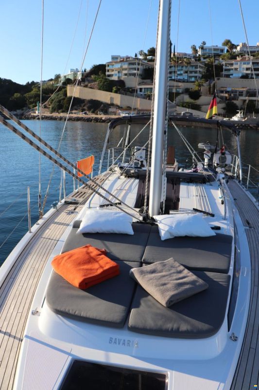Bavaria C38