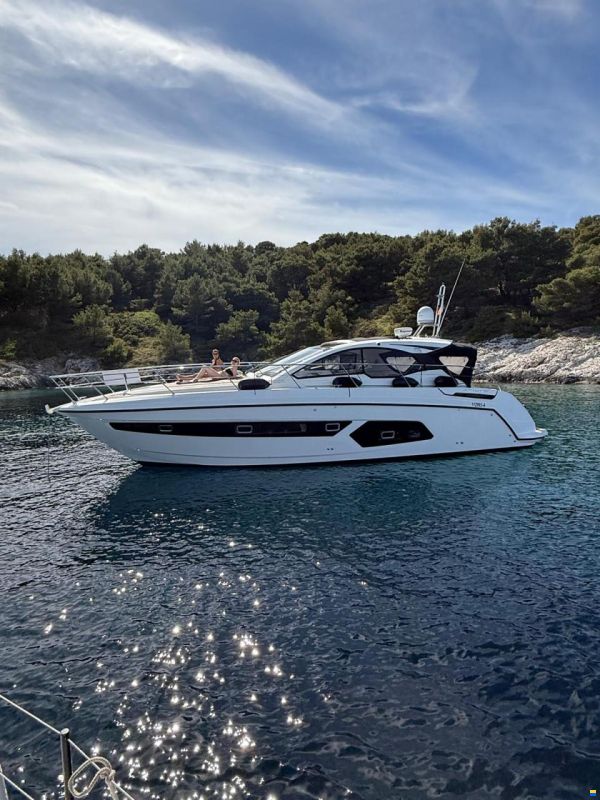 Azimut Atlantis 43