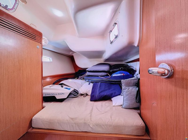 Beneteau Oceanis 40