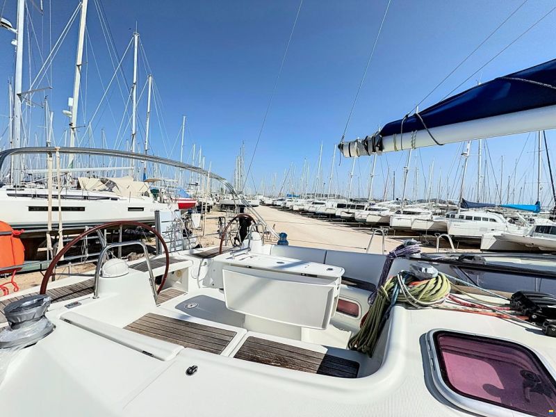 Beneteau Oceanis 40