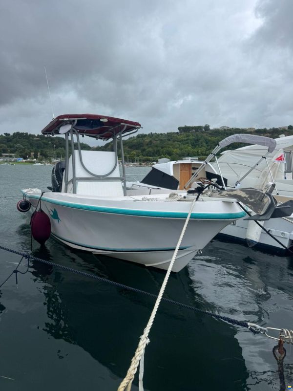 Mako Boats 22.1