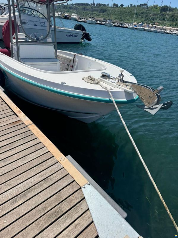 Mako Boats 22.1