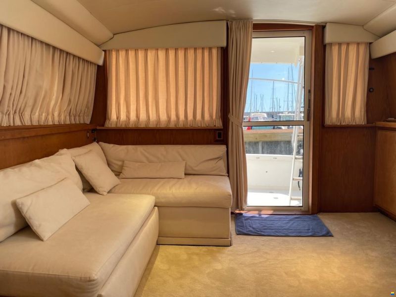 Bertram 37 Convertible