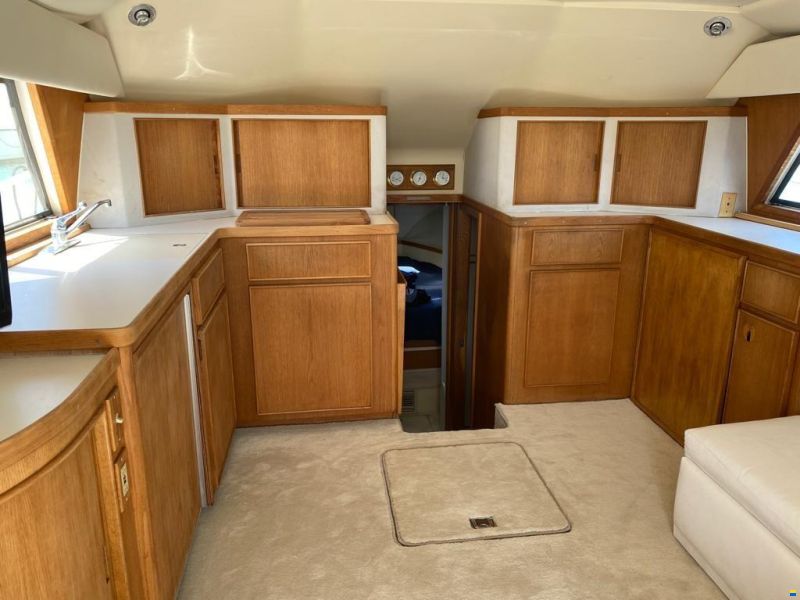 Bertram 37 Convertible