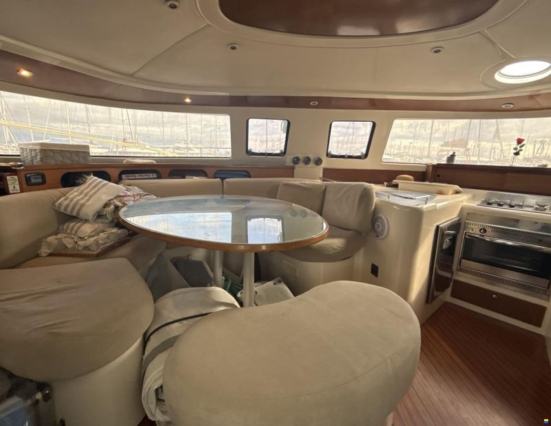 Fountaine Pajot Belize 43