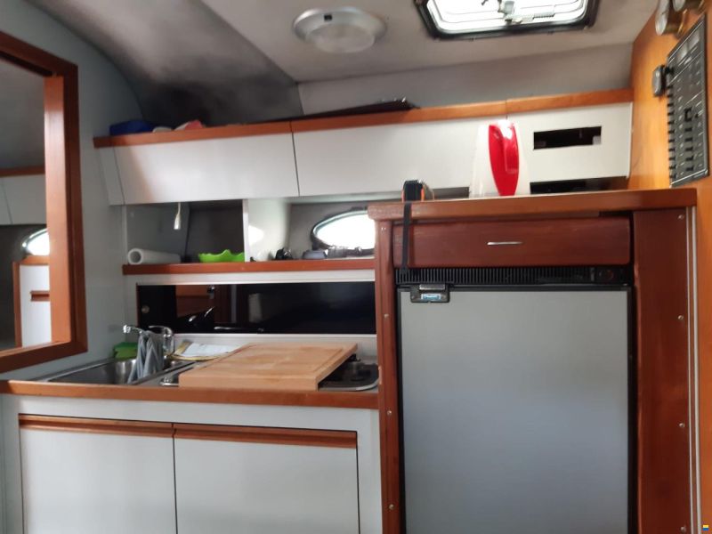 Regal Commander 320