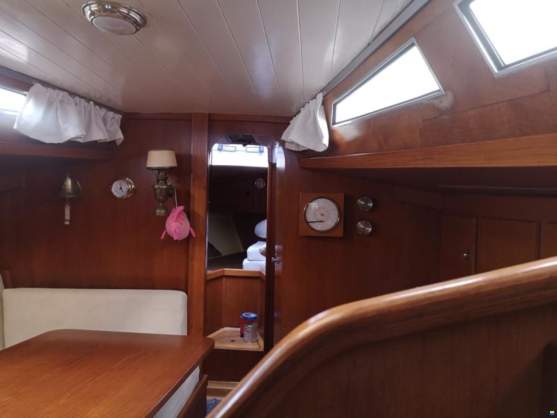 Hatecke Hornet 32