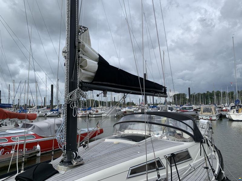 Hatecke Hornet 32