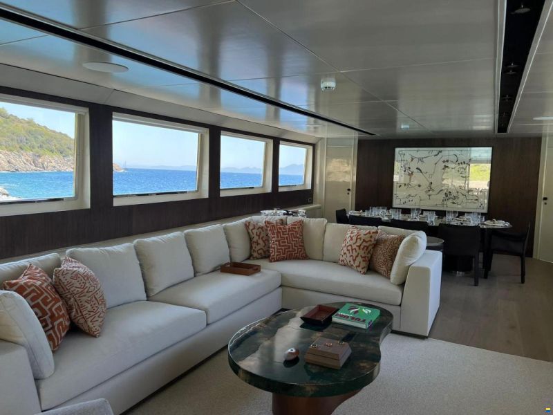 Crestitalia Yacht