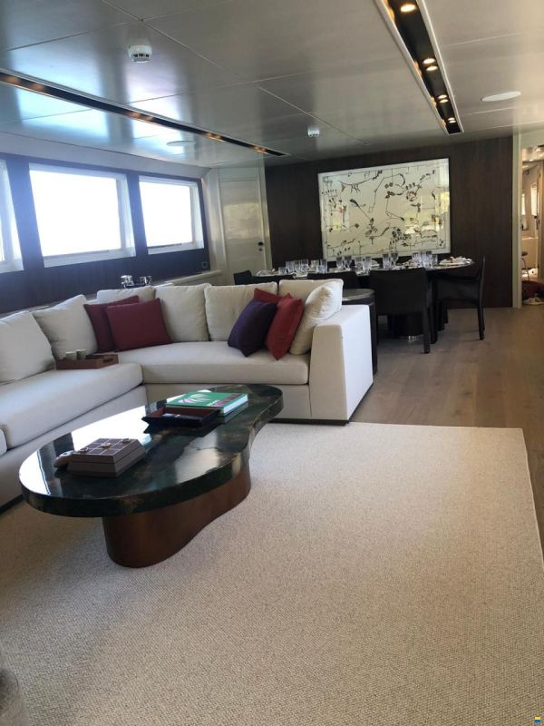 Crestitalia Yacht