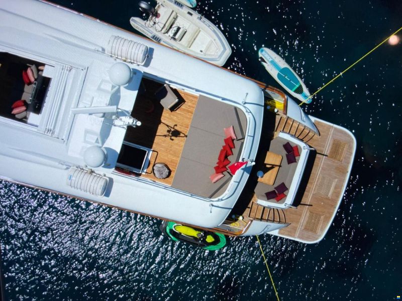 Crestitalia Yacht