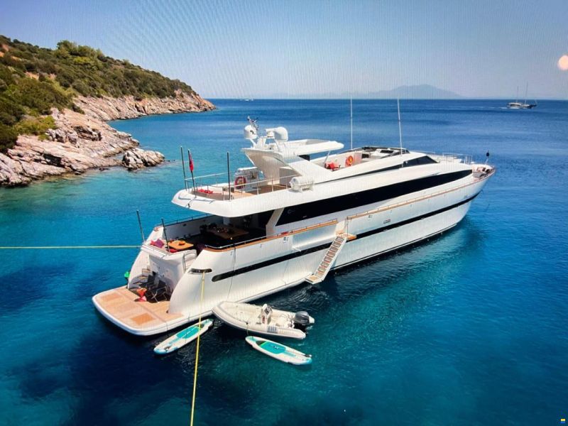 Crestitalia Yacht