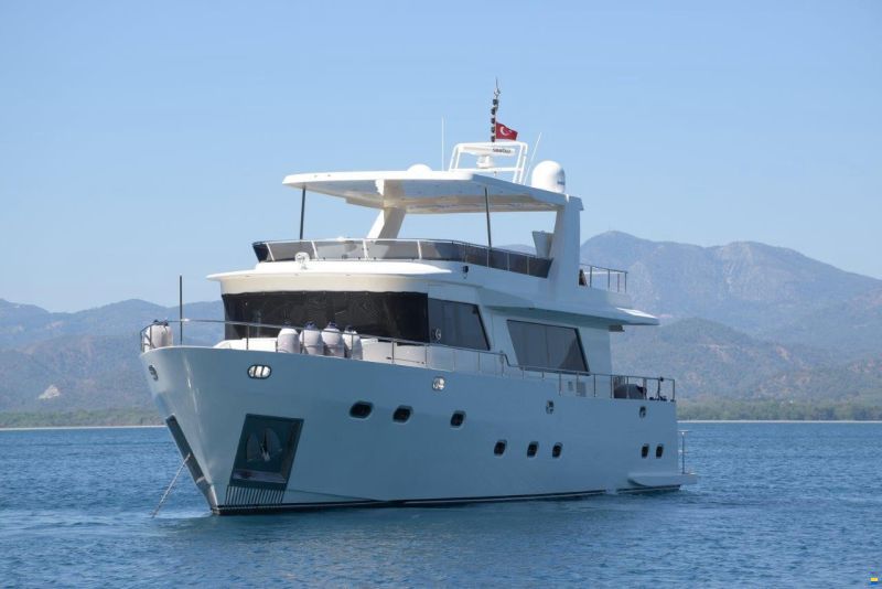Ses Yachts Custom Trawler 21 m