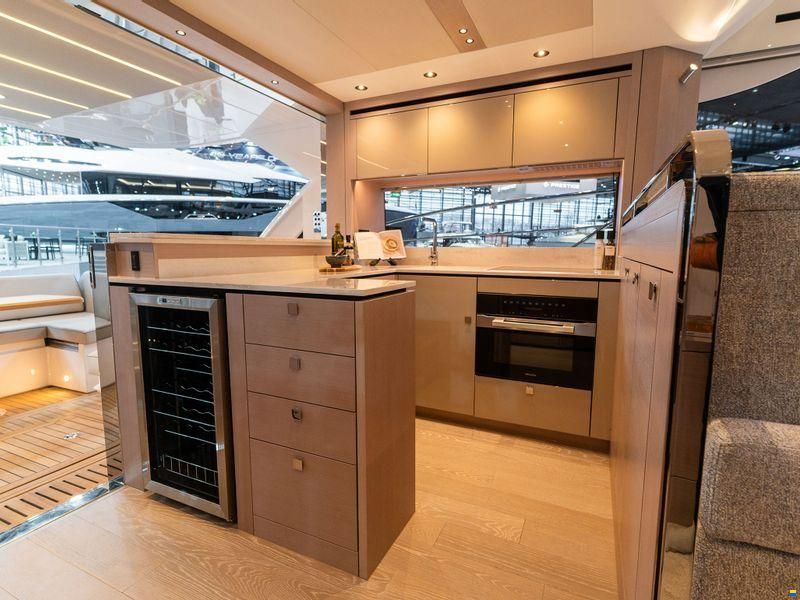 Sunseeker Manhattan 56