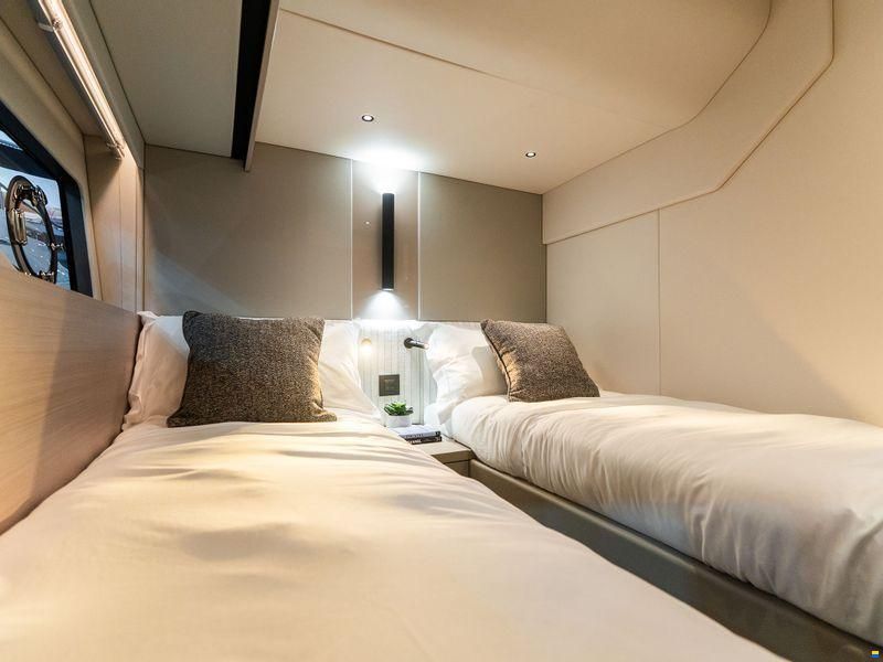 Sunseeker Manhattan 56