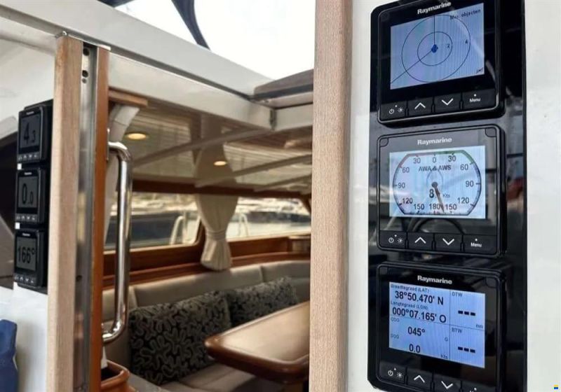 Aluboot BV Hindeloopen semi classic 68