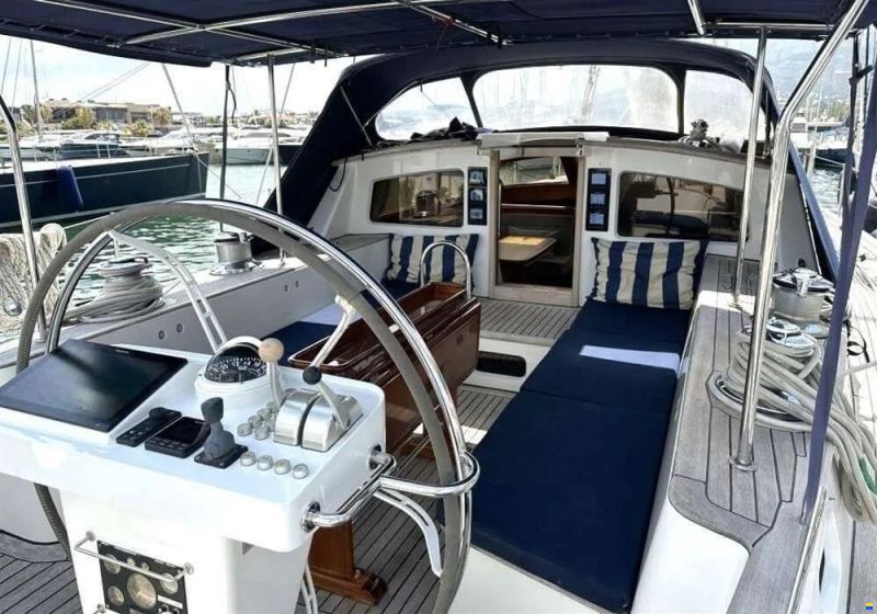 Aluboot BV Hindeloopen semi classic 68