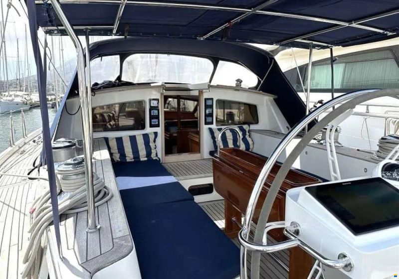 Aluboot BV Hindeloopen semi classic 68