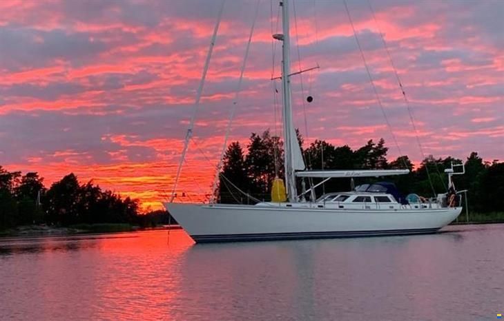 Aluboot BV Hindeloopen semi classic 68