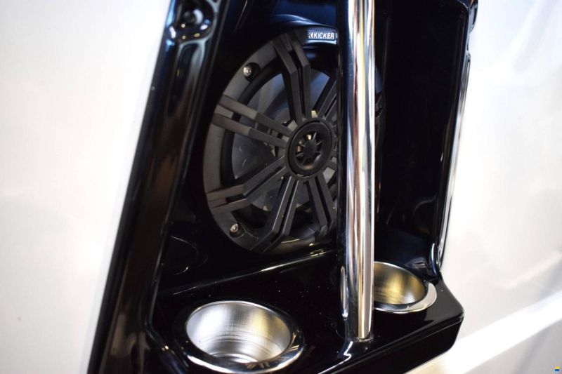 Ryds 630VI Mid C - 115 HP Yamaha