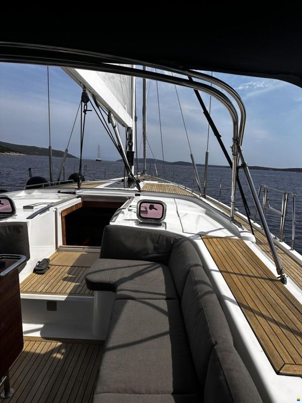 Hanse 545e