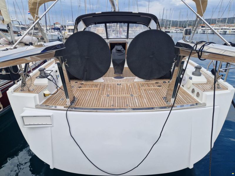 Hanse 545e