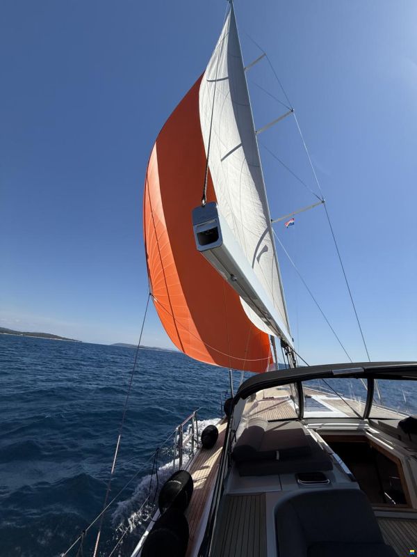 Hanse 545e
