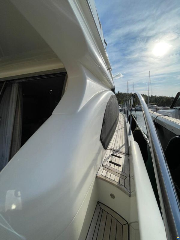 Azimut 55