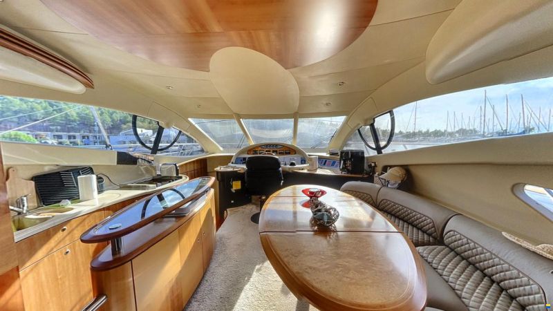 Azimut 55