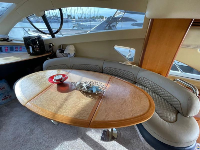 Azimut 55