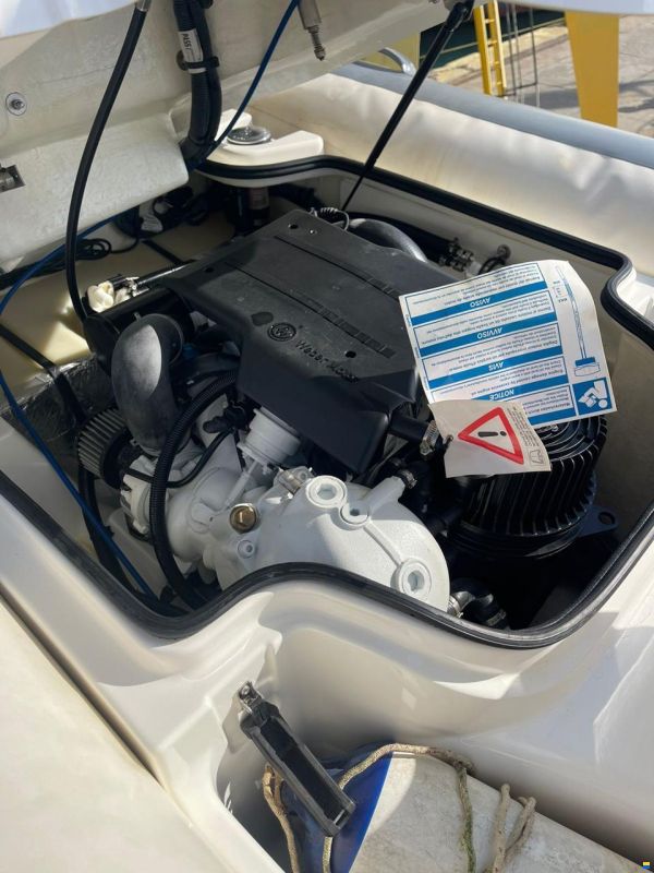 Aquanaut GV1700