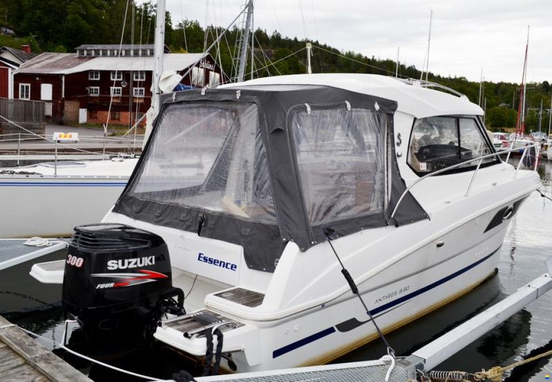 Beneteau Antares 8.80