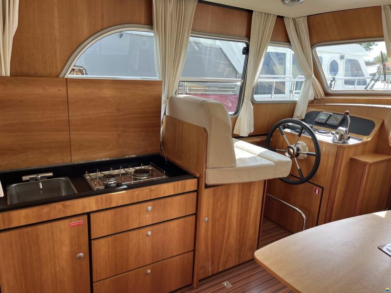 Linssen Grand Sturdy 29.9 Sedan