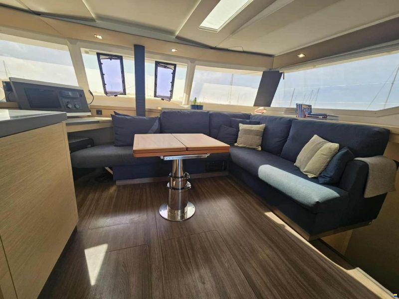 Fountaine Pajot SAONA 47