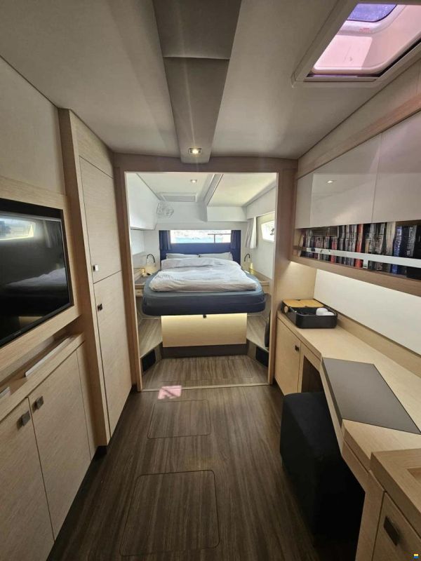 Fountaine Pajot SAONA 47