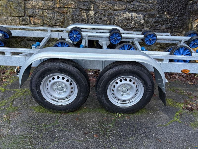 Vlemmix VTA 27V27 (Nutzlast 2180kg)