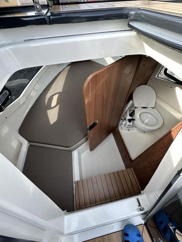 Quicksilver Activ 755 Cruiser