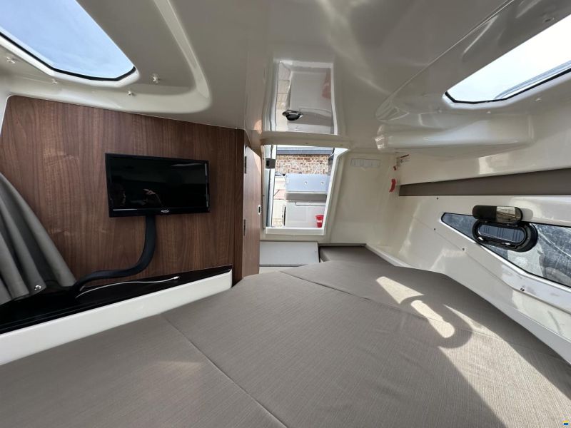 Quicksilver Activ 755 Cruiser