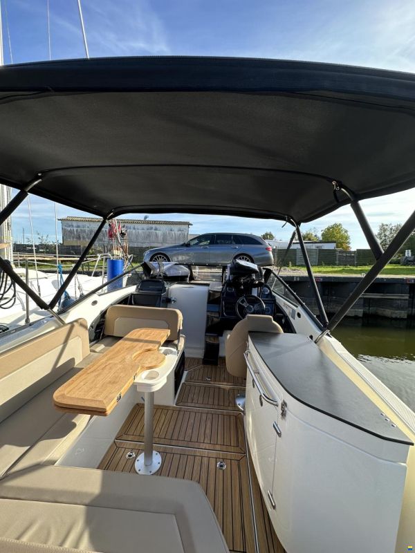 Quicksilver Activ 755 Cruiser