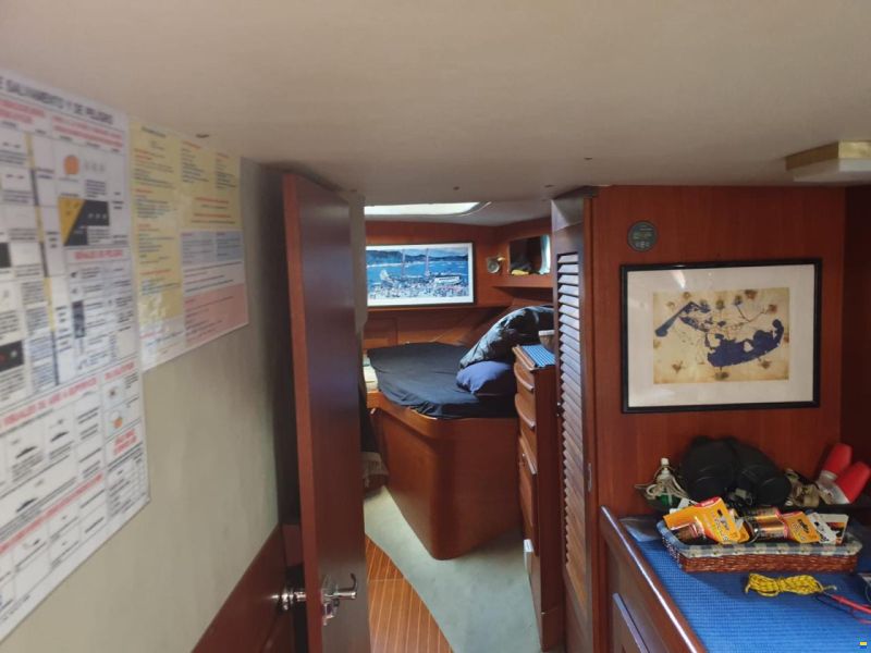 Hallberg-Rassy HR 42E Sloop