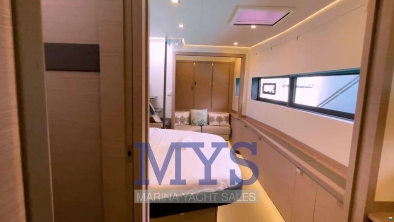 Fountaine Pajot Power 67