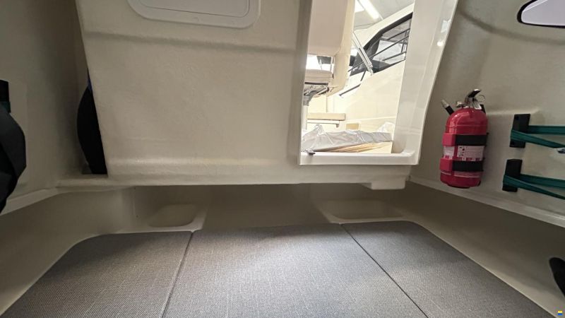 Quicksilver Activ 705 Open