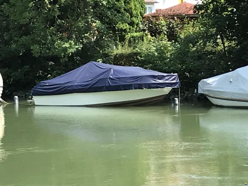 Champion Boats Christina