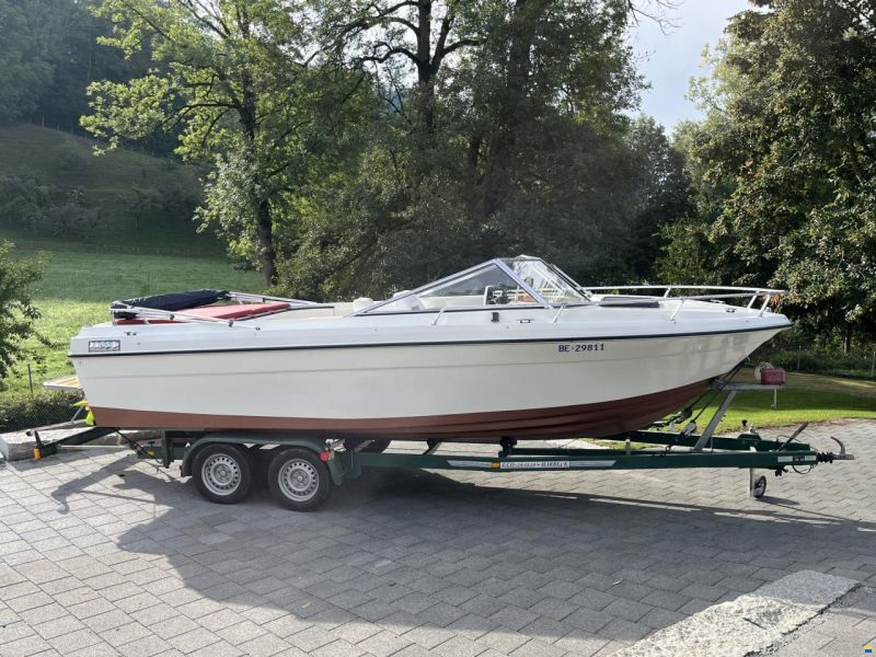 Champion Boats Christina