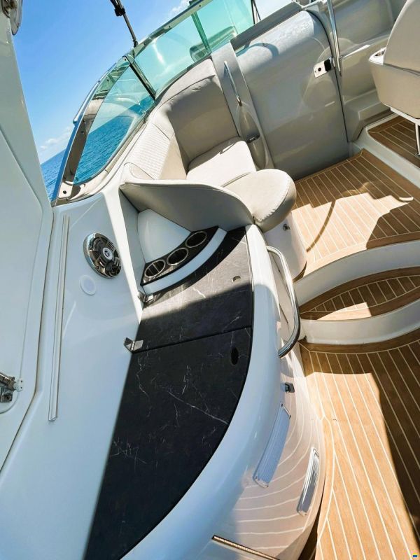 Formula 37 Performance Cruiser