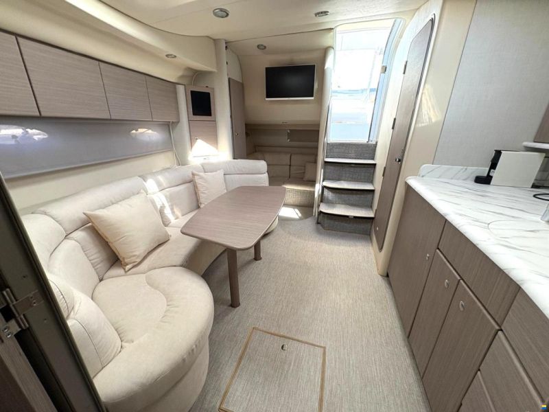 Formula 37 Performance Cruiser